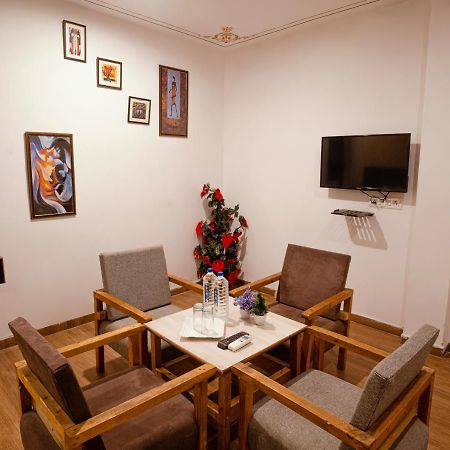 Tripli Hotels Arunoday Palace Udajpur Zewnętrze zdjęcie