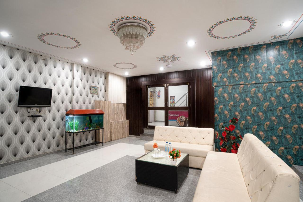 Tripli Hotels Arunoday Palace Udajpur Zewnętrze zdjęcie