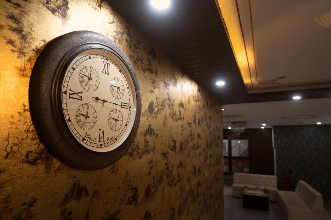 Tripli Hotels Arunoday Palace Udajpur Zewnętrze zdjęcie