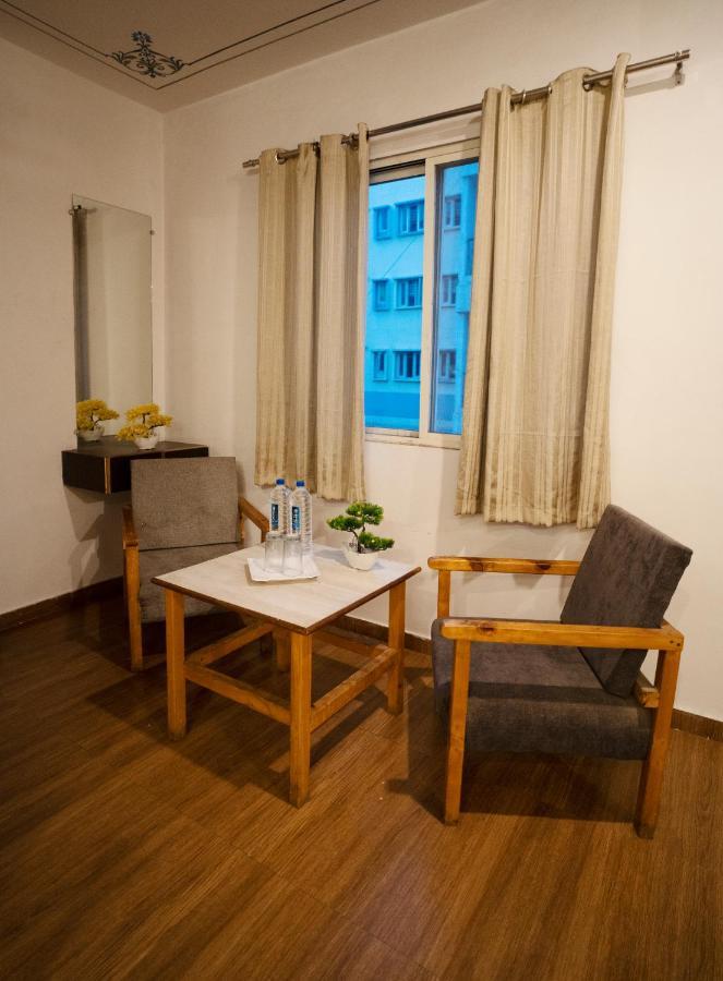 Tripli Hotels Arunoday Palace Udajpur Zewnętrze zdjęcie